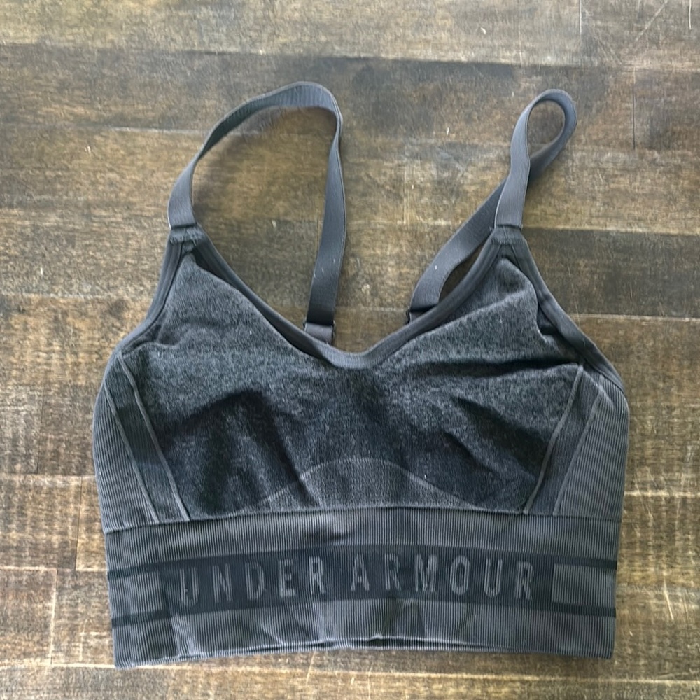Under Armour Black Sports Bra with Adjustable Straps